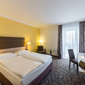 Western Hotel Kolonia